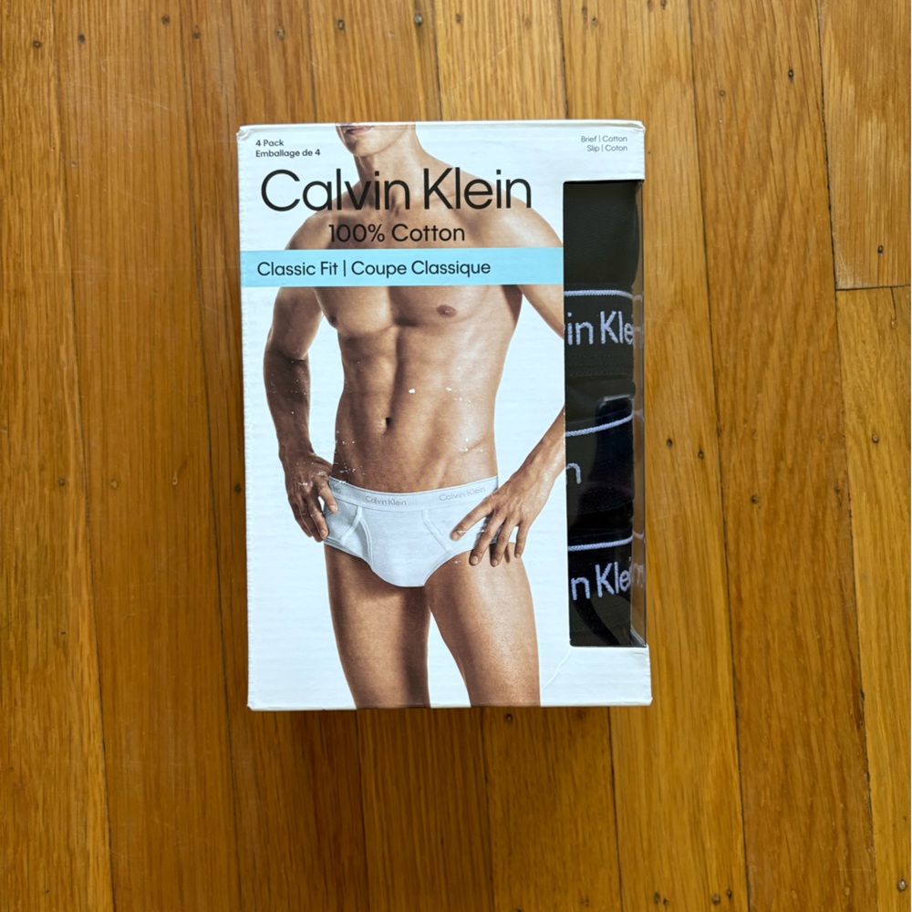 NEW Calvin Klein Men's Cotton Briefs 4 Pack